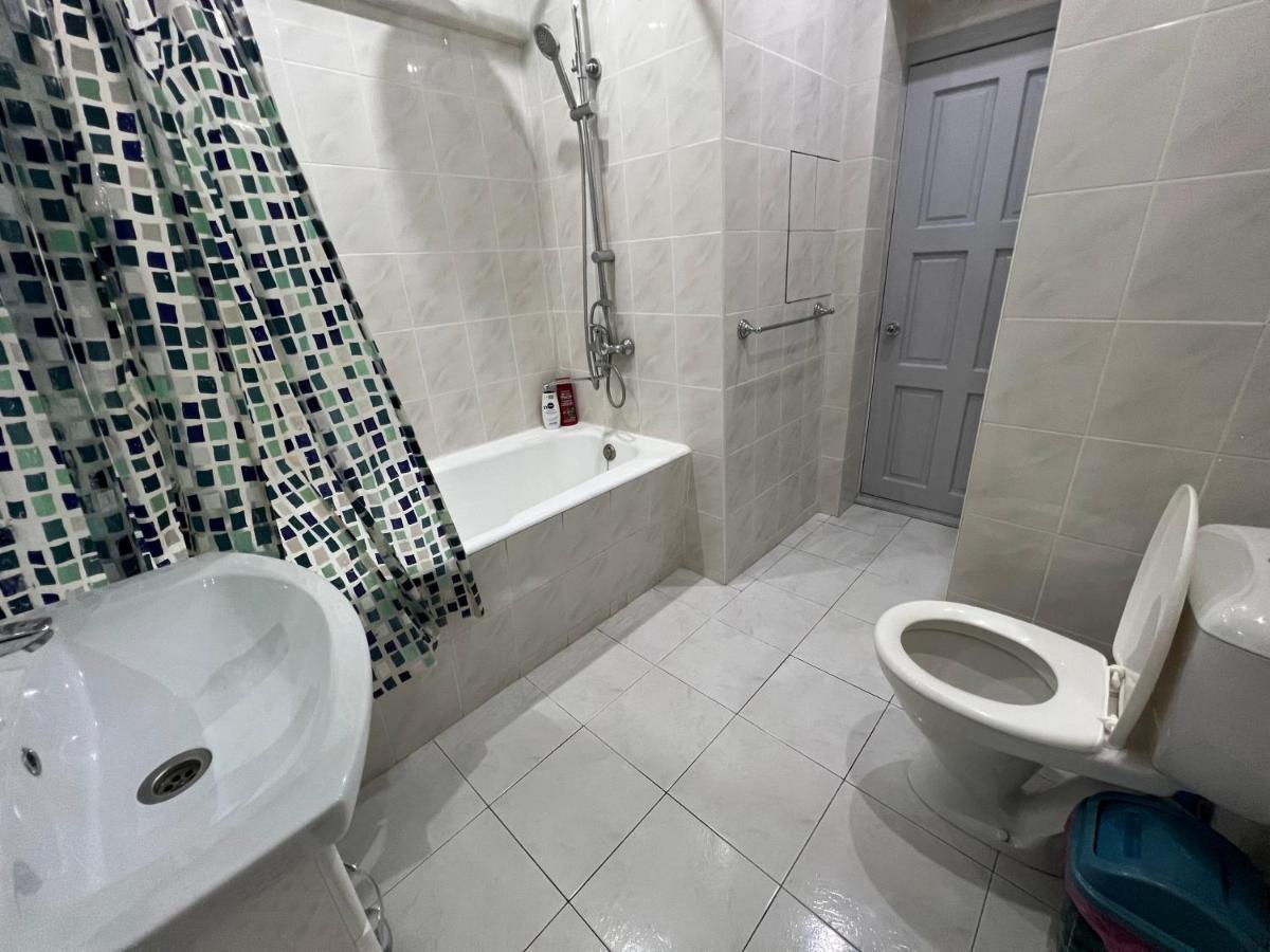 טשקנט 3-Bedroom Apartment On Ohunboboev מראה חיצוני תמונה