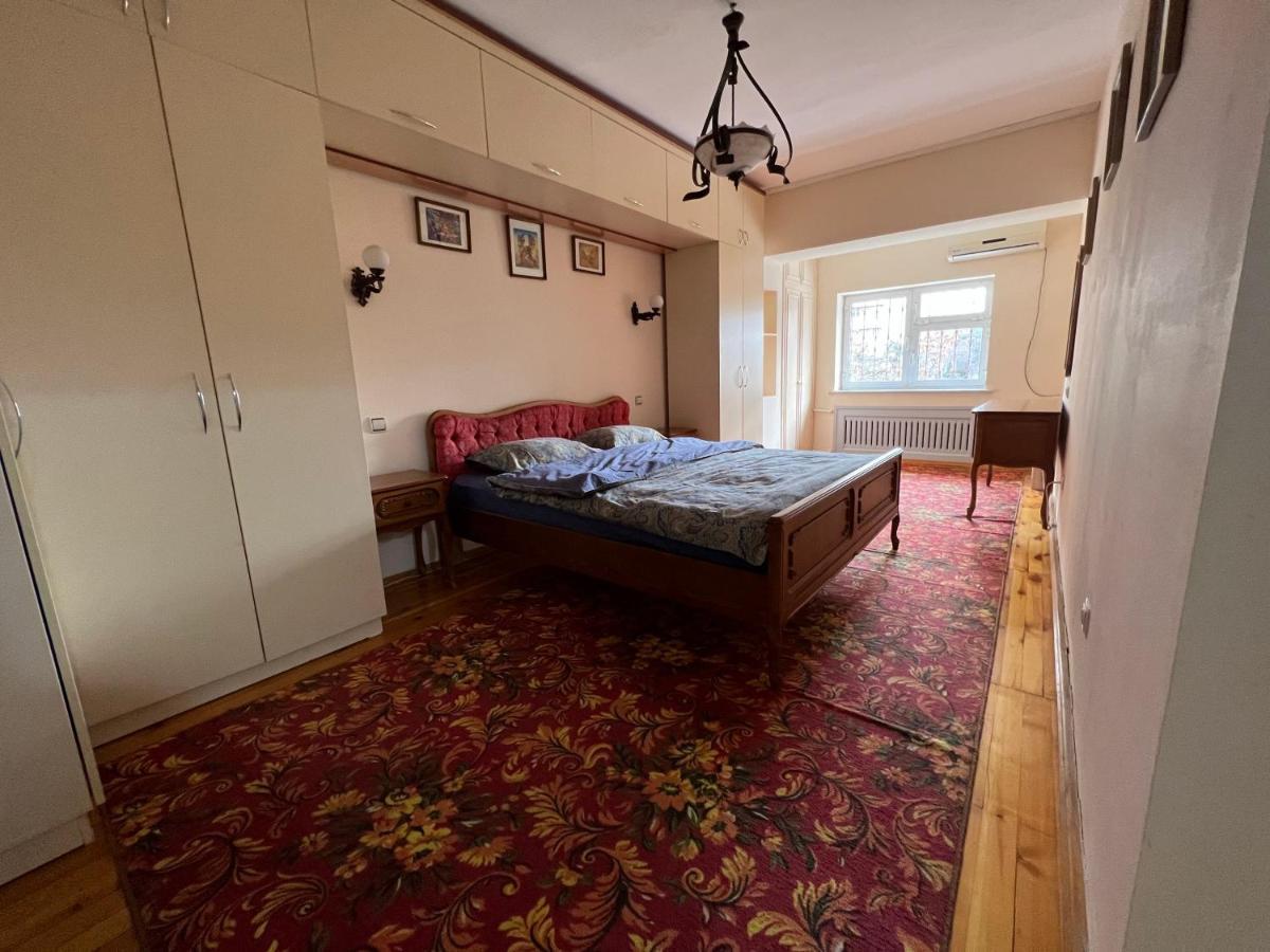טשקנט 3-Bedroom Apartment On Ohunboboev מראה חיצוני תמונה