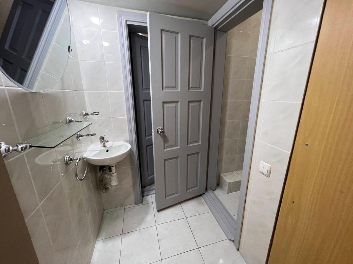 טשקנט 3-Bedroom Apartment On Ohunboboev מראה חיצוני תמונה