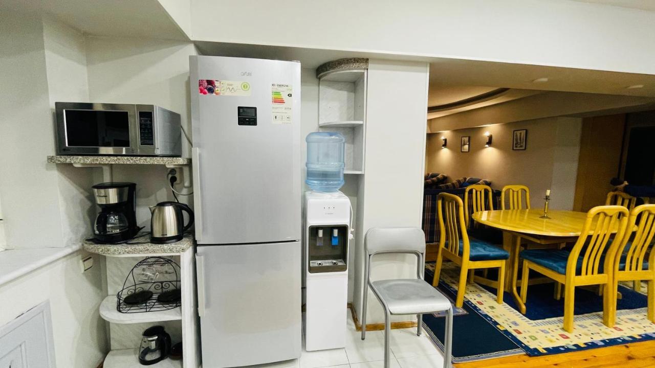 טשקנט 3-Bedroom Apartment On Ohunboboev מראה חיצוני תמונה