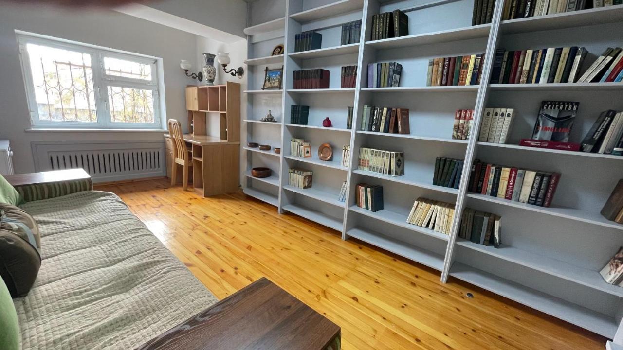 טשקנט 3-Bedroom Apartment On Ohunboboev מראה חיצוני תמונה