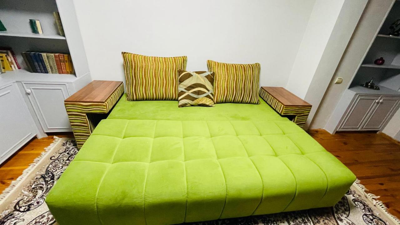 טשקנט 3-Bedroom Apartment On Ohunboboev מראה חיצוני תמונה