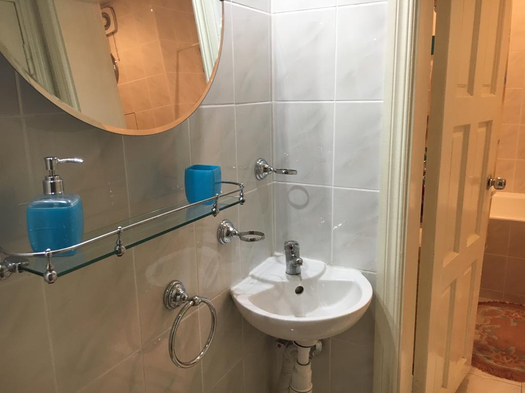 טשקנט 3-Bedroom Apartment On Ohunboboev מראה חיצוני תמונה