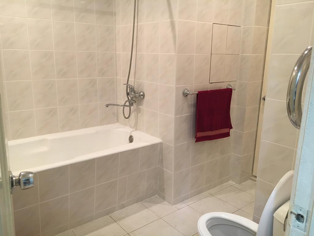טשקנט 3-Bedroom Apartment On Ohunboboev מראה חיצוני תמונה