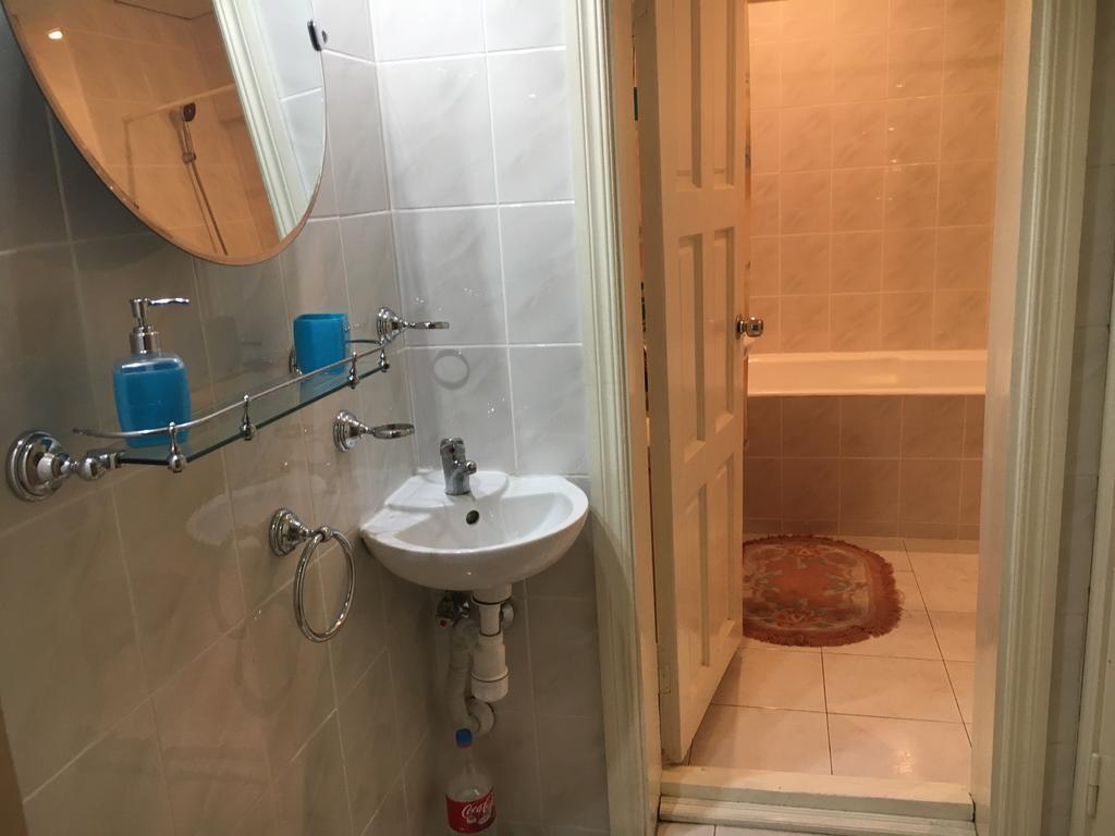 טשקנט 3-Bedroom Apartment On Ohunboboev מראה חיצוני תמונה